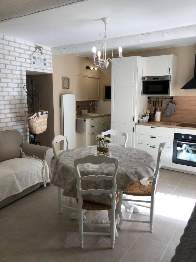 Provence Luberon Bonnieux location gite chez Marcelle Extérieur photo