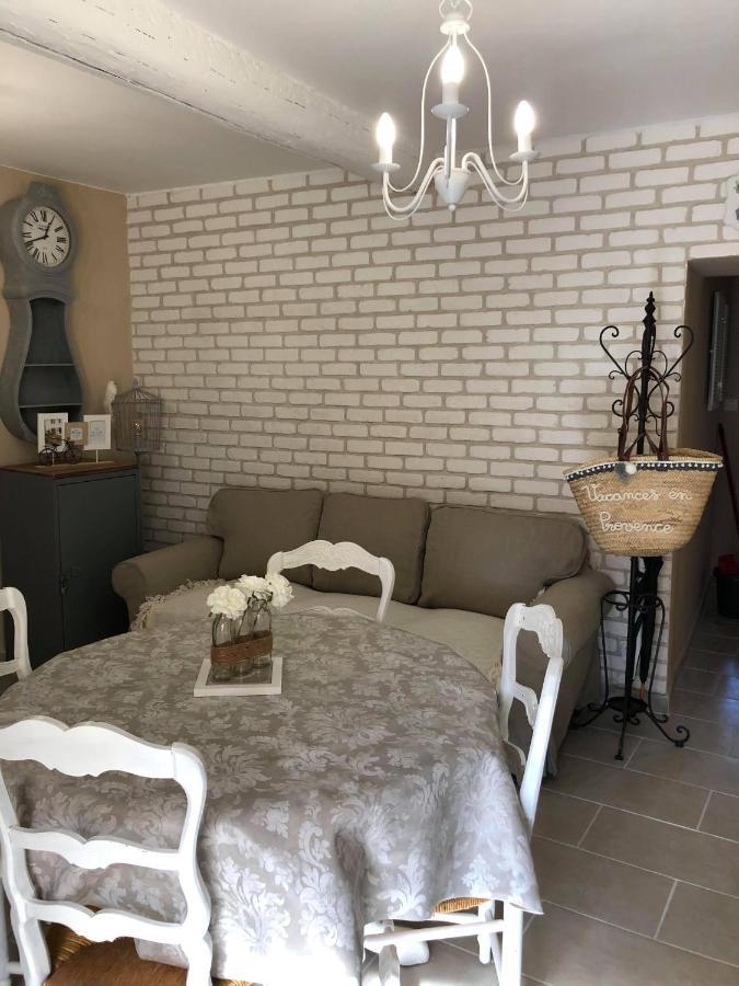 Provence Luberon Bonnieux location gite chez Marcelle Extérieur photo